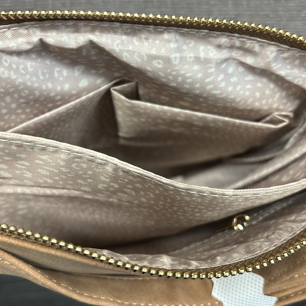 VR NYC Crossbody Bag/Purse - Zip Closure Double Compartment (Taupe) - NWT - Picture 5 of 5